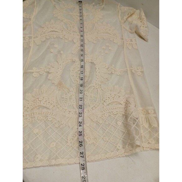 Umgee Women's Short Sleeve See Through Lace Floral Detailed Top Ivory S/M - Picture 7 of 10
